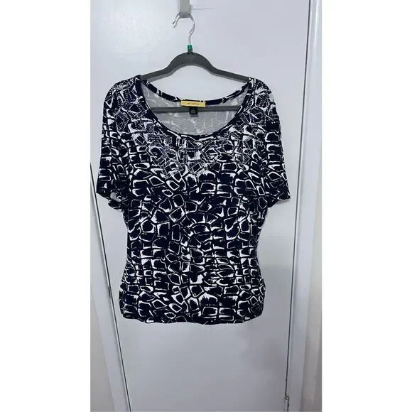 ST. JOHN PRINTED SCOOP NECK BLACK PRINT RHINESTONE NECKLINE TOP SZ XL - Picture 1 of 11